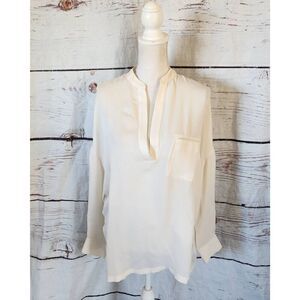Vince Long Sleeve V Neckline Silk Blouse Size Medium